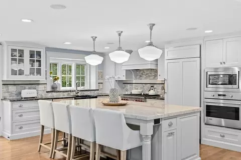 19 Del Prete Dr, Hingham, MA 02043 photo 5