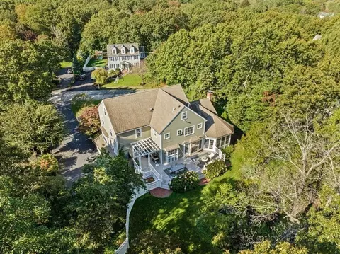 19 Del Prete Dr, Hingham, MA 02043 photo 2