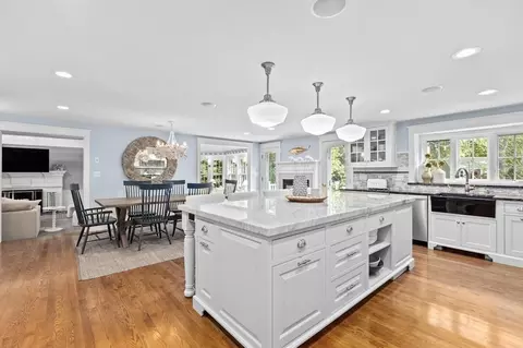 19 Del Prete Dr, Hingham, MA 02043 photo 8