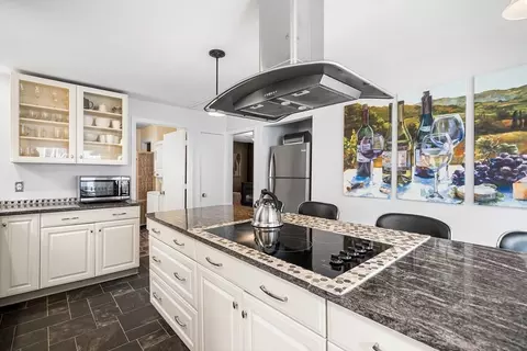 9 Tucker Ln, Sutton, MA 01590 photo 12