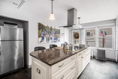 9 Tucker Ln, Sutton, MA 01590 photo 13