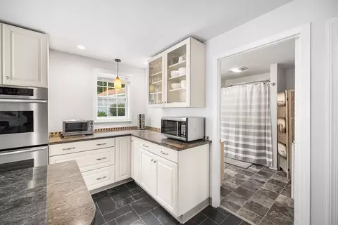 9 Tucker Ln, Sutton, MA 01590 photo 16