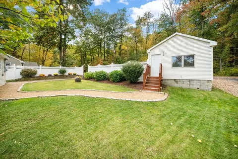 9 Tucker Ln, Sutton, MA 01590 photo 32