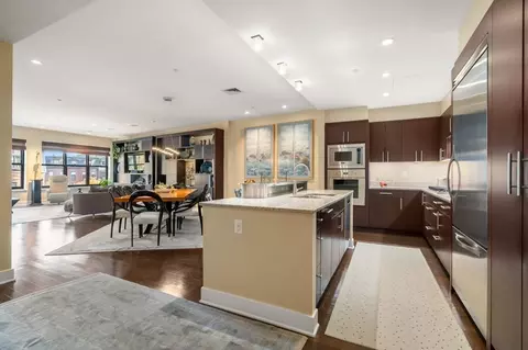 303 Columbus Ave #401, Boston, MA 02116