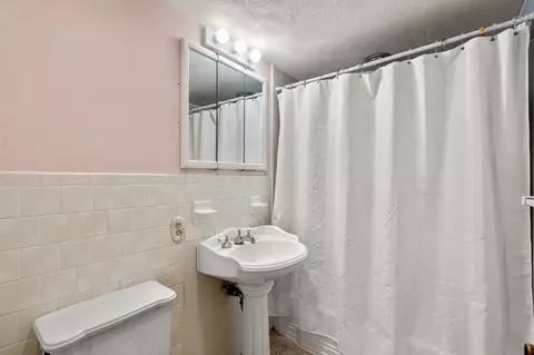 17 Centre Ln, Milton, MA 02186 photo 19