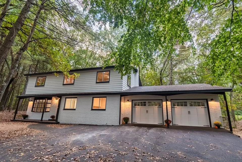 4 Fox Run Rd, Bedford, MA 01730 29 Photos Movoto