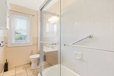 278 Plumtree Rd, Springfield, MA 01118 photo 17