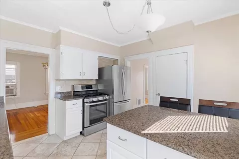 278 Plumtree Rd, Springfield, MA 01118 photo 6