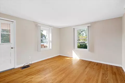 278 Plumtree Rd, Springfield, MA 01118 photo 10