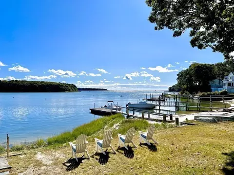 72 Captains Row, Mashpee, MA 02649 photo 7