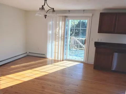 1 Ockway St # -a, Worcester, MA 01604 photo 4