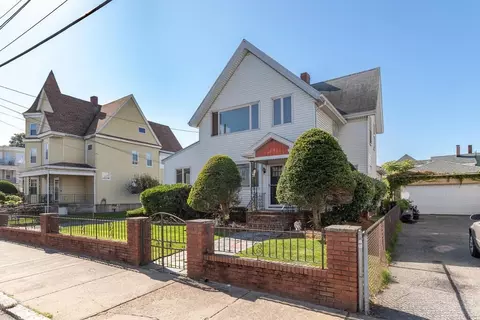 11 Upland Rd, Everett, MA 02149 photo 3