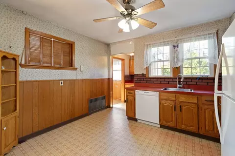 11 Upland Rd, Everett, MA 02149 photo 19
