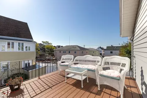 11 Upland Rd, Everett, MA 02149 photo 5