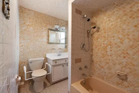 11 Upland Rd, Everett, MA 02149 photo 27
