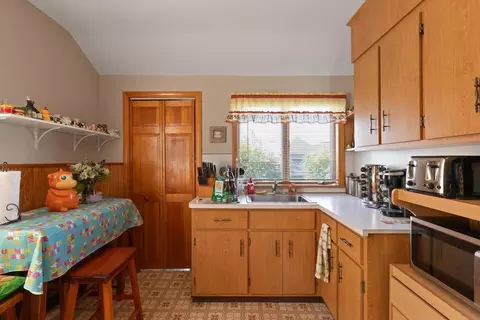 11 Upland Rd, Everett, MA 02149 photo 22