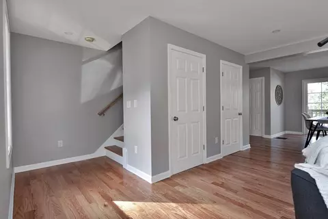29 Milton St, Worcester, MA 01605 photo 18