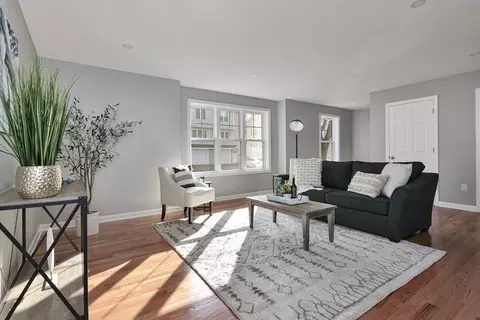 29 Milton St, Worcester, MA 01605 photo 11