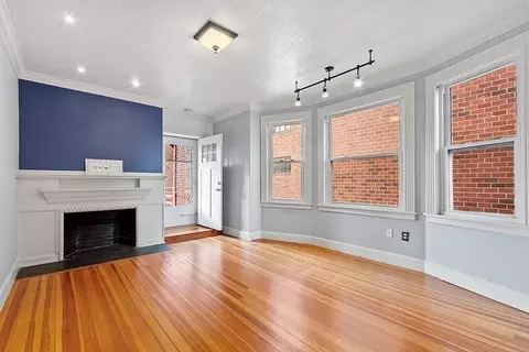 40 Elm St #2, Worcester, MA 01609 photo 19