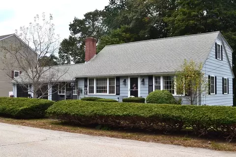 5 Arrowhead Ave, Auburn, MA 01501