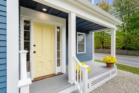 528 Main St #528, West Newbury, MA 01985