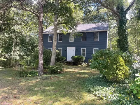 23 Radcliff Rd, Mashpee, MA 02649 photo 2