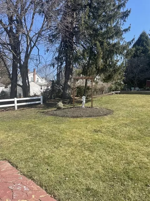 20 Spring St, Clinton, MA 01510 photo 22