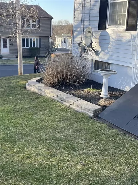 20 Spring St, Clinton, MA 01510 photo 26