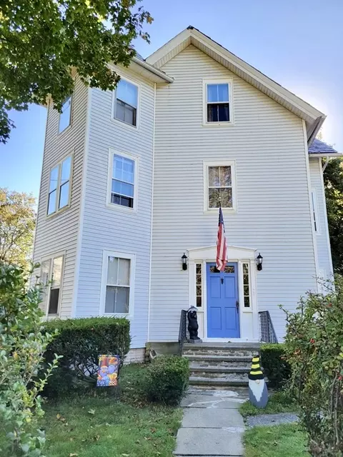 141 Marcy St, Southbridge, MA 01550