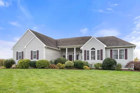 9 Maighans Way, Leicester, MA 01524