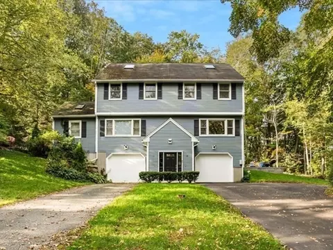 75 Valley Vw #2, Haverhill, MA 01835