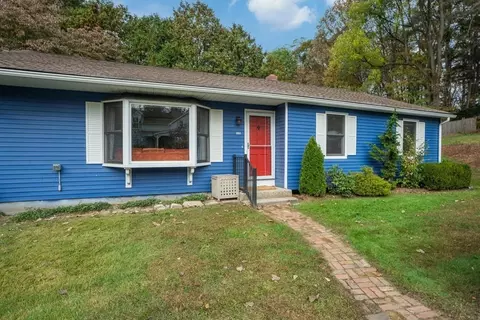 139 Nonotuck St, Northampton, MA 01062