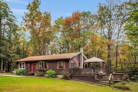 49 Shedd Rd, Bernardston, MA 01337