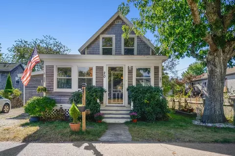 20 13th St, Wareham, MA 02571