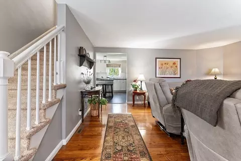40 Francis St, Chicopee, MA 01013 photo 17