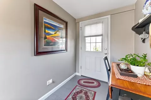40 Francis St, Chicopee, MA 01013 photo 7