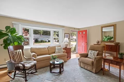 99 E Osterville Rd, Barnstable, MA 02655