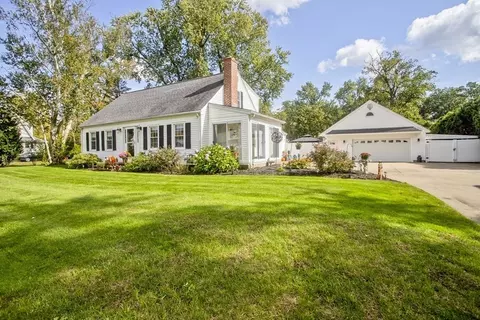 43 Federal Street Ext, Agawam, MA 01001