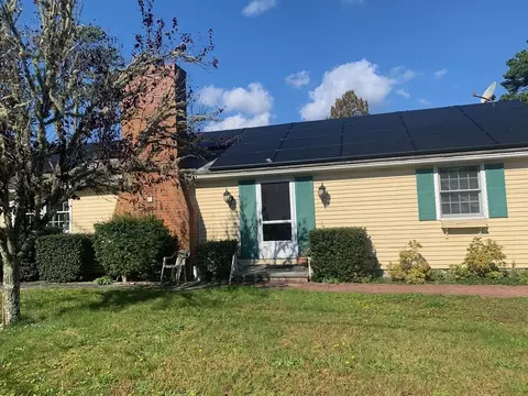 822 Queen Anne Rd, Harwich, MA 02645