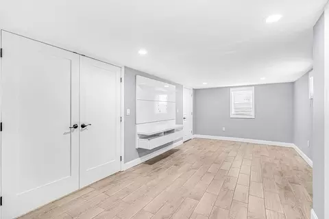 44 Woodward St, Everett, MA 02149 photo 23