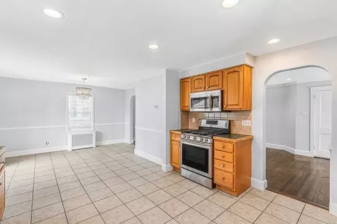 44 Woodward St, Everett, MA 02149 photo 11
