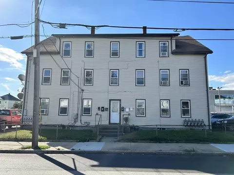 39 Quarry St, Fall River, MA 02723