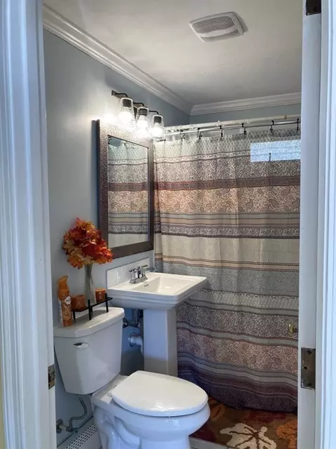 30 Royal Rd, Worcester, MA 01603 photo 17