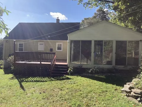 30 Royal Rd, Worcester, MA 01603 photo 3