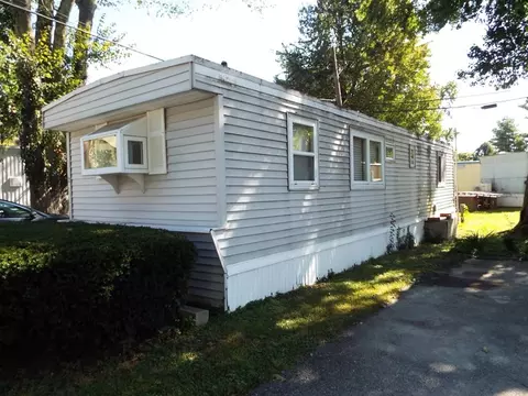 1515 Vfw Pkwy #R20, West Roxbury, MA 02132