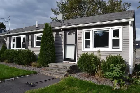 199 Crawford St, Lowell, MA 01854