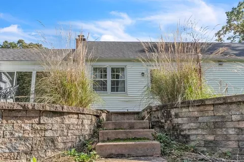 60 S Shore Dr, Springfield, MA 01118 photo 5