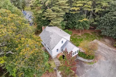 280 Concord Rd, Wayland, MA 01778