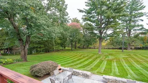 84 Wildwood Dr, Needham, MA 02492 photo 12