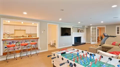84 Wildwood Dr, Needham, MA 02492 photo 21